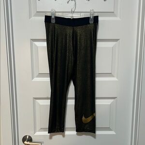 Nike Black/Gold Crop Leggings